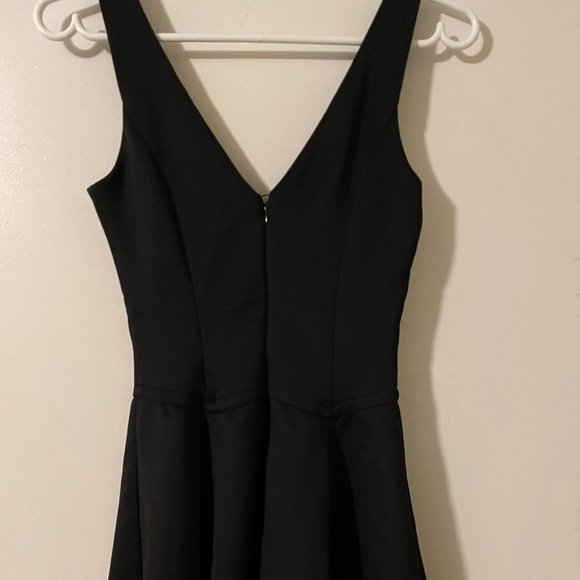 Women's Dress Forever 21 little black dress - Picture 3 of 8